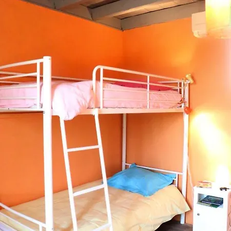 ベッド・アンド・ブレックファスト La Maison Rose A St Yaguen